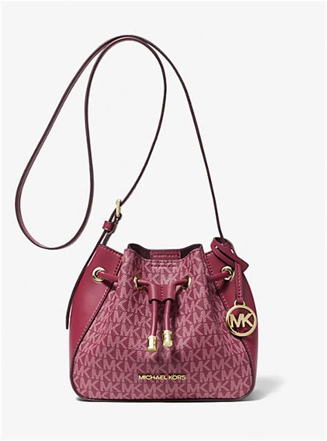 Phoebe Small Bucket Bag 